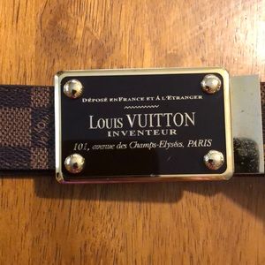 Authentic Men’s Louis Vuitton Inventeur belt